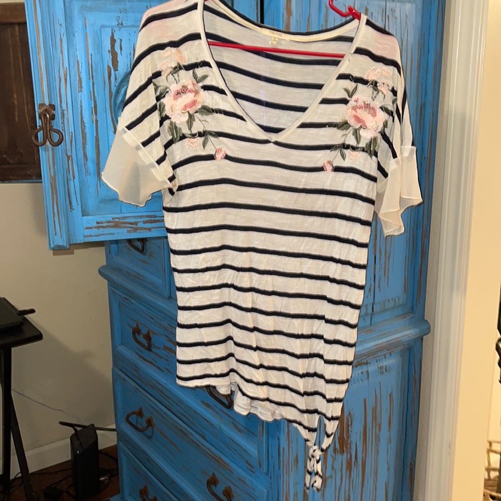 Maurice’s brand pink floral, blue striped t-shirt